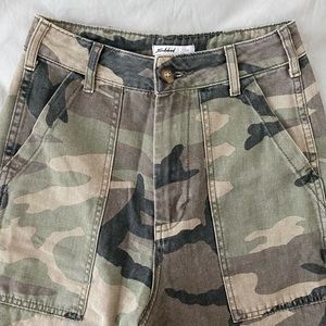 Camouflage Wide Leg Jeans
